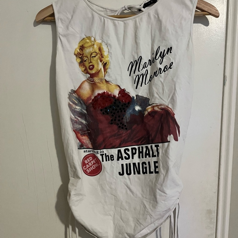 Marilyn Monroe Graphic Tank Top